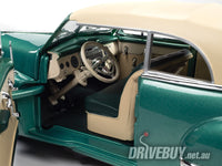 
              Autoworld 1947 Cadillac Series 62 Cabriolet 1/18
            