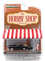 
              Greenlight Hobby Shop 1949 Buick Roadmaster + Gas Pump 1/64
            