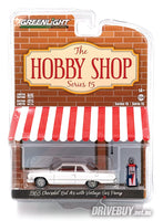 
              Greenlight Hobby Shop 1963 Chevy Bel Air 2dr Post + Gas Pump 1/64
            