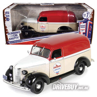 
              Greenlight Chevron Gasolines 1939 Chevy Panel Truck 1/24
            