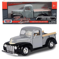 
              MotorMax 1942-1947 Ford Jailbar Pickup in Grey 1/24
            